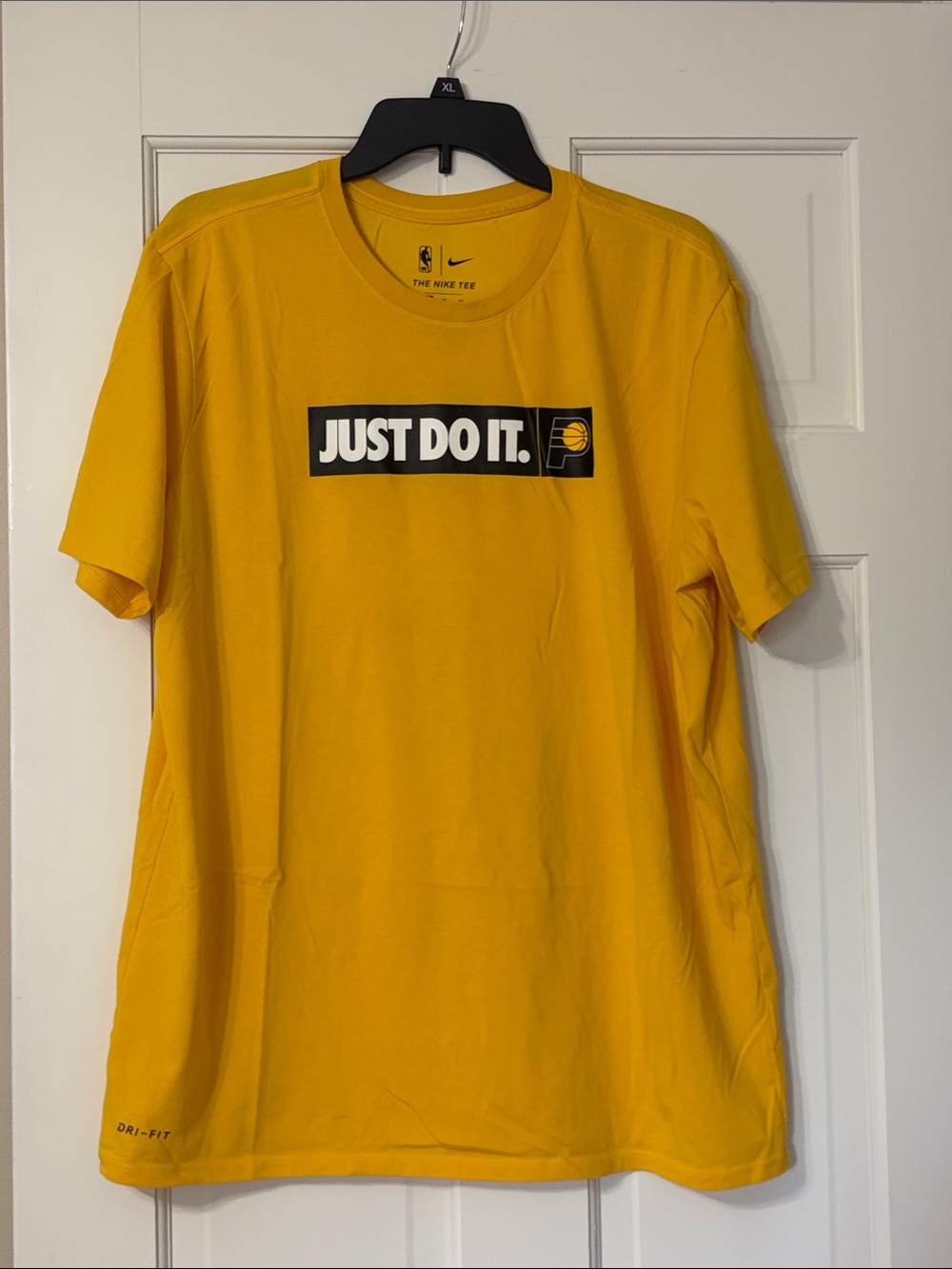 Nike Men’s Yellow 'Just Do It.' Pacers Short Sleeve Tee Dri Fit